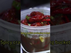 Διαφανείς μπουκάλι από πλαστικό τροφίμων με καπάκια